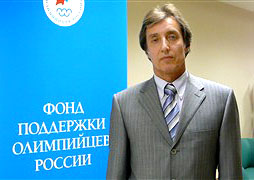 Александр Катушев